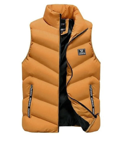 Men's sleeveless quilted puffer vest with stand collar and zipped pockets