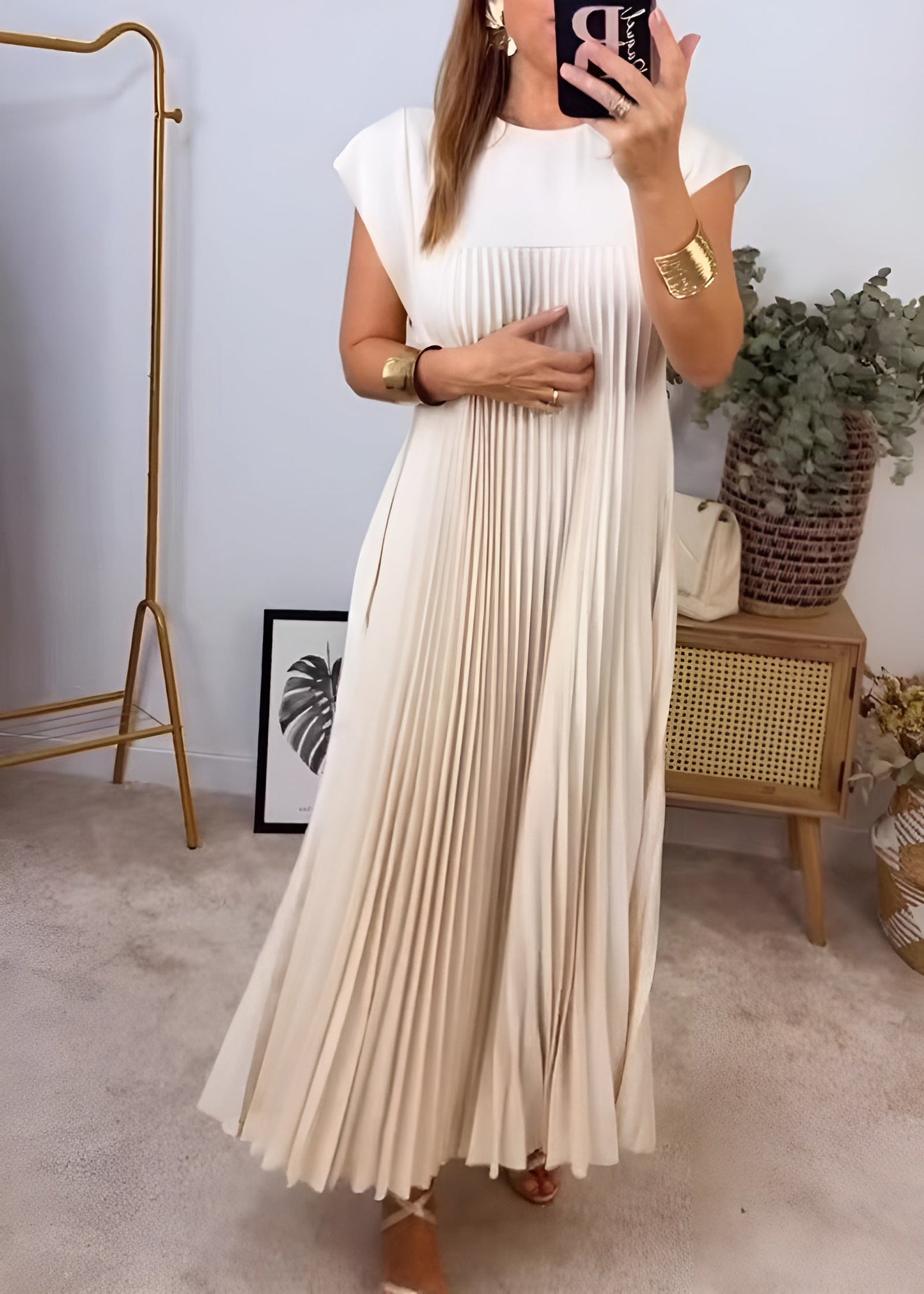 Selena Pleated Midi Dress 2