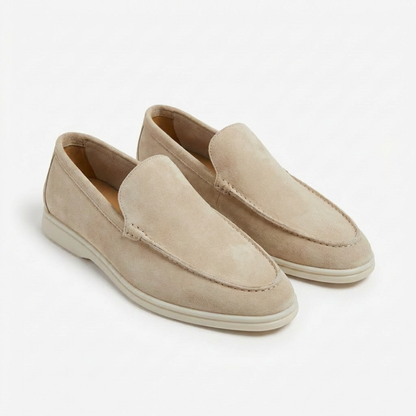 Men's slip-on loafers with moc stitching and contrasting soles