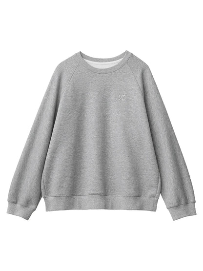 Women's crew neck sweatshirt with long sleeves and embroidered chest logo
