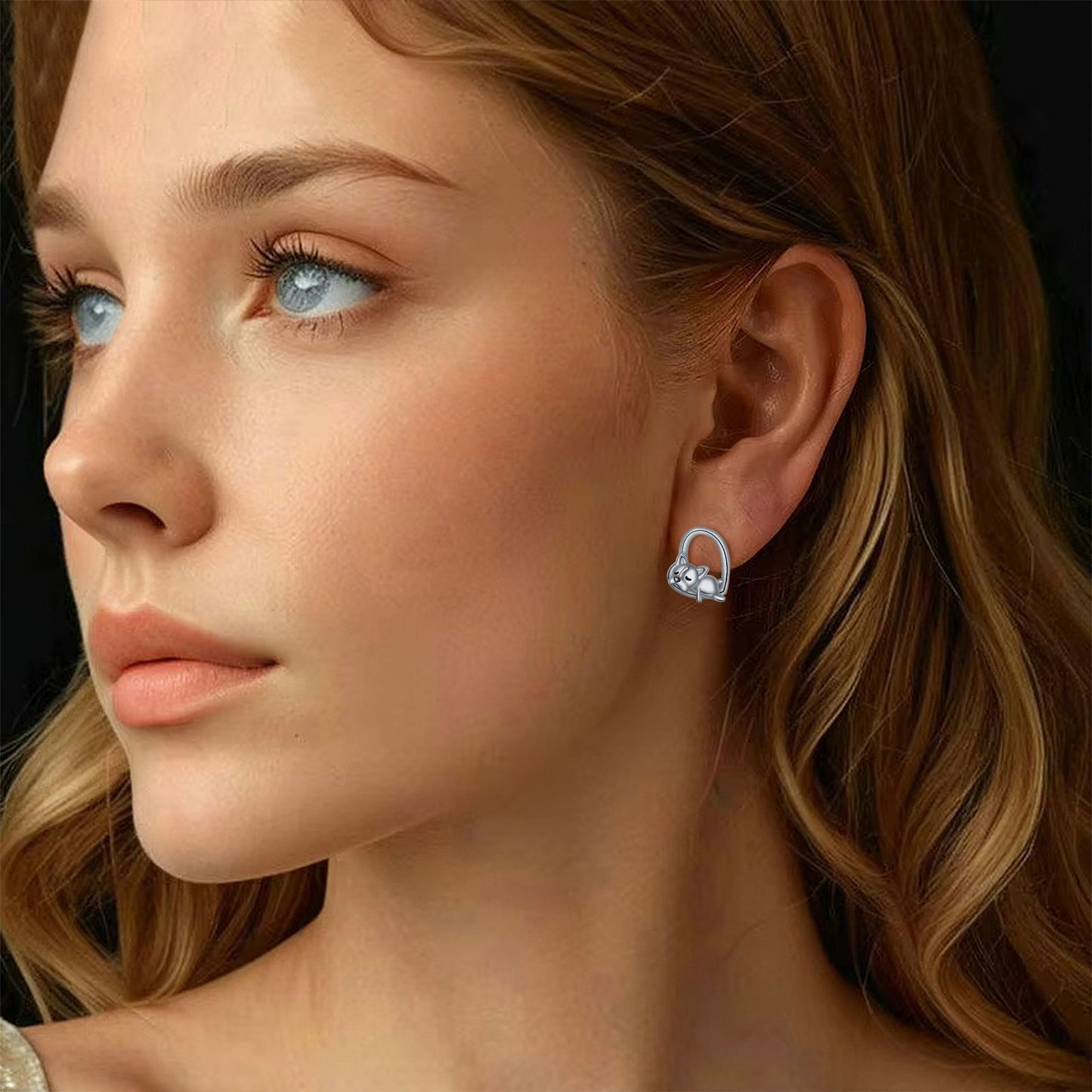 Sienna Puppy Stud Earrings 1