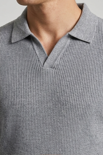 Men's long-sleeve textured knit polo shirt with pointed collar