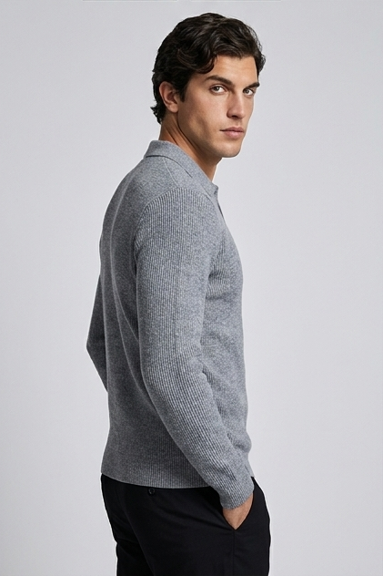 Men's long-sleeve textured knit polo shirt with pointed collar