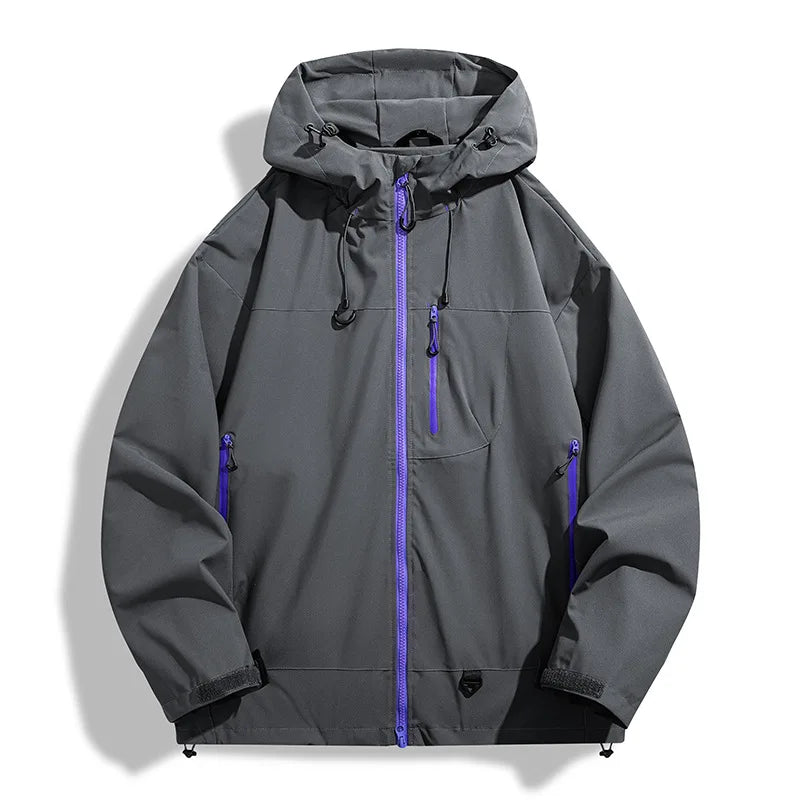 Men's hooded full-zip rain jacket with long sleeves and zipped pockets