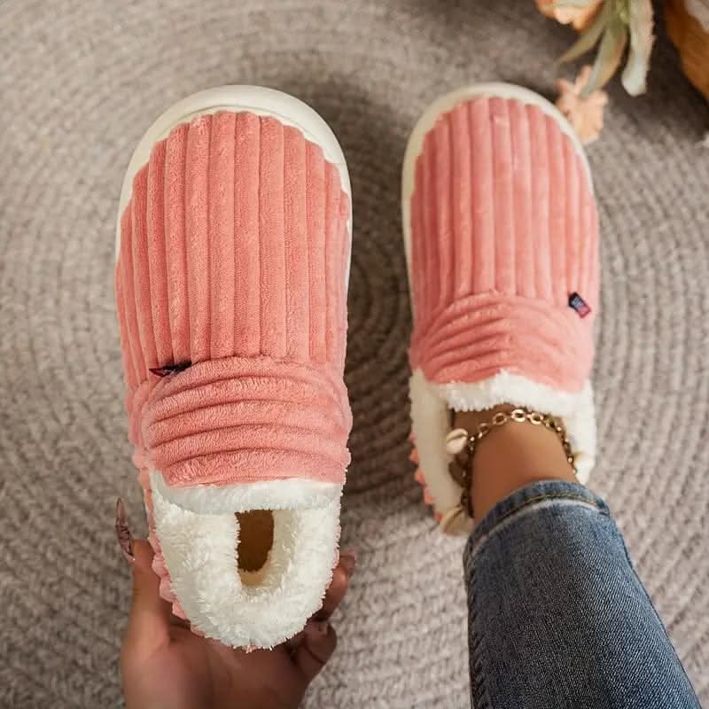 Unisex ribbed house slippers with plush lining