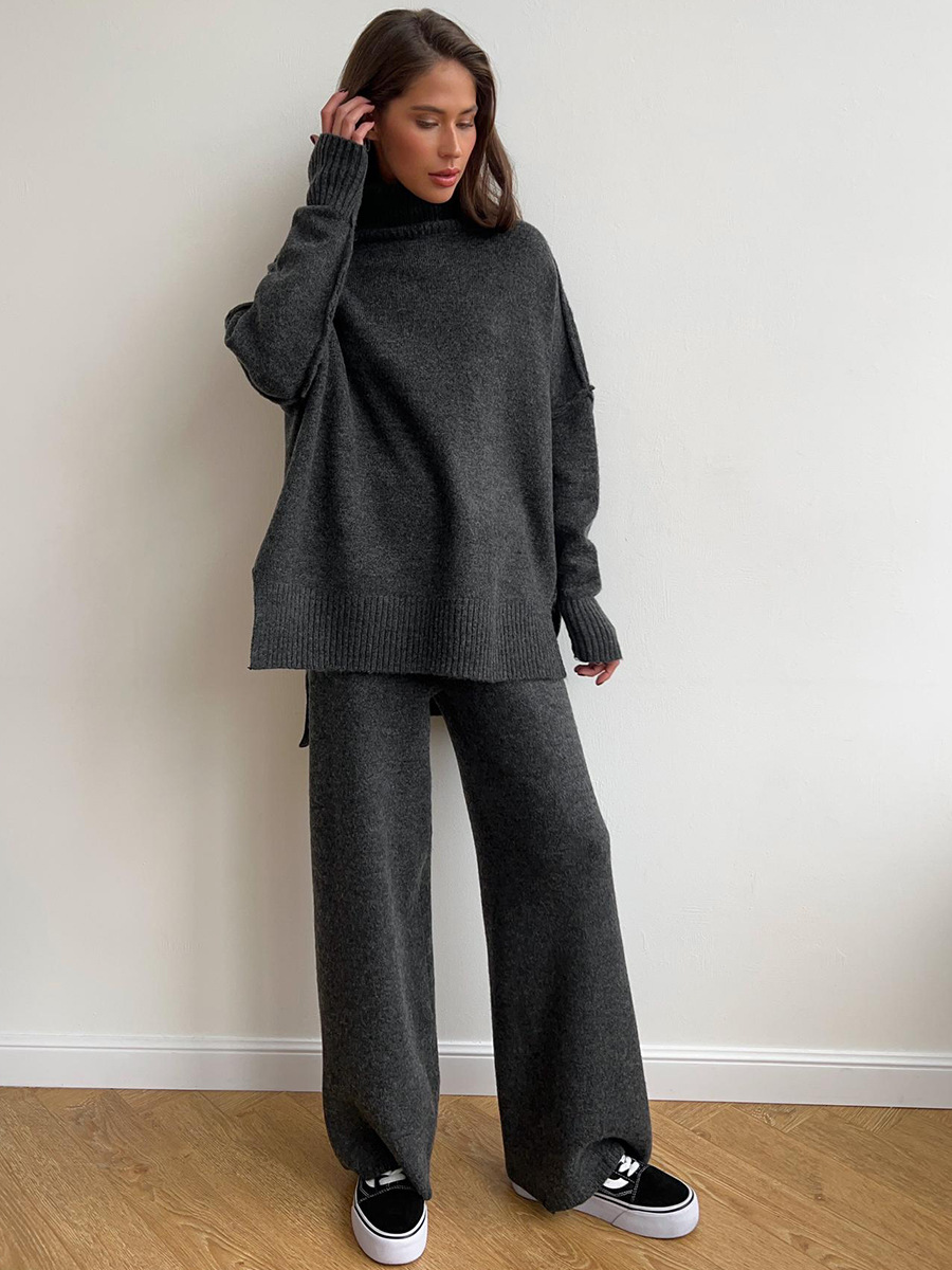 Women's long-sleeve turtleneck knit set with relaxed sweater and wide-leg trousers