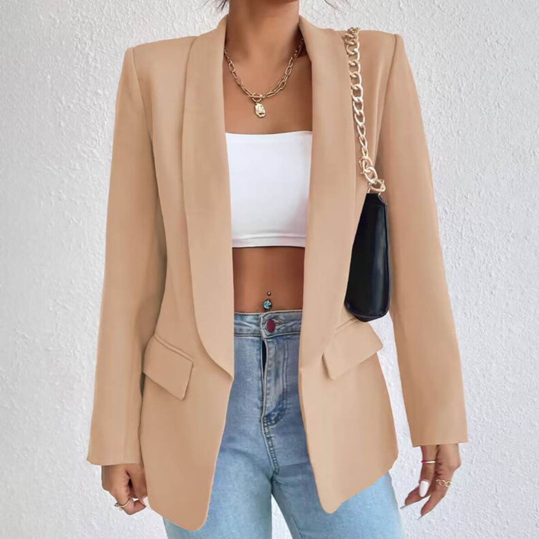 Women's open front long sleeve blazer with lapel collar and flap pockets