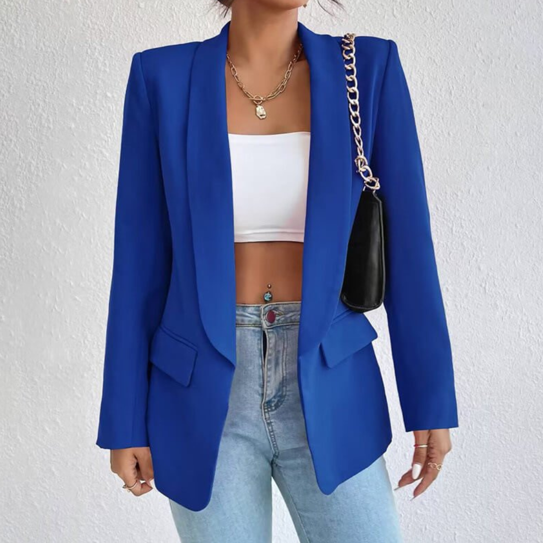 Women's open front long sleeve blazer with lapel collar and flap pockets