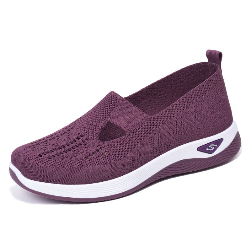 Women's red knit ballet flat with closed round toe