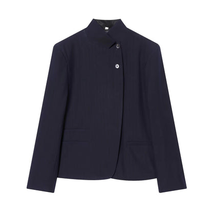 Women's classic long-sleeve blazer with raised collar, button front and welt pockets