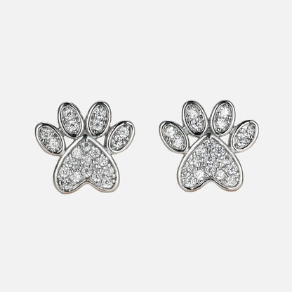 Willa Heart-Shaped Paw Studs 1