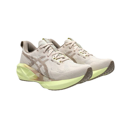 Unisex road running shoes with lace-up fronts and sculpted soles