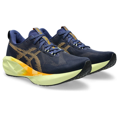Unisex road running shoes with lace-up fronts and sculpted soles