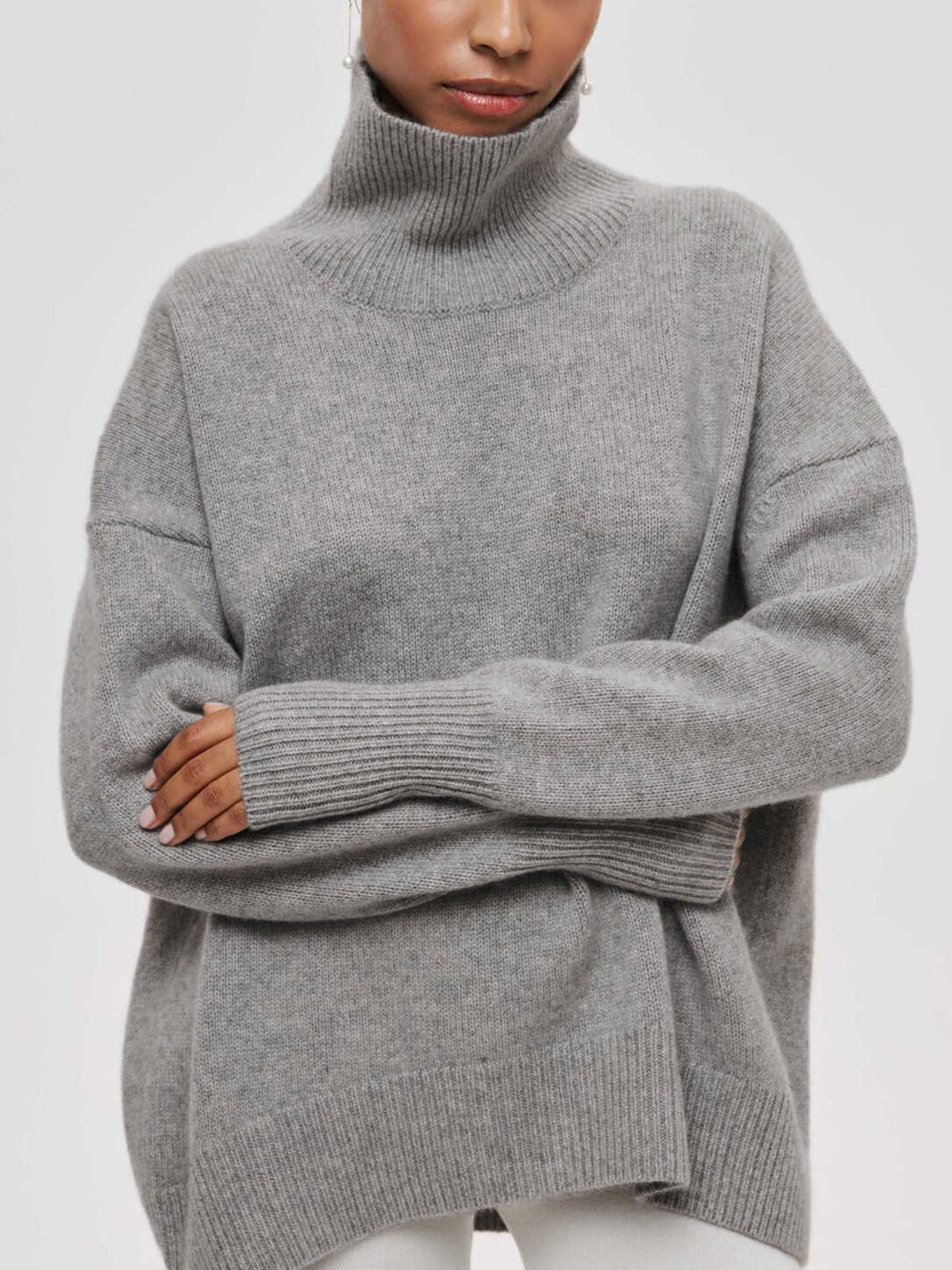 Women's oversized ribbed turtleneck sweater