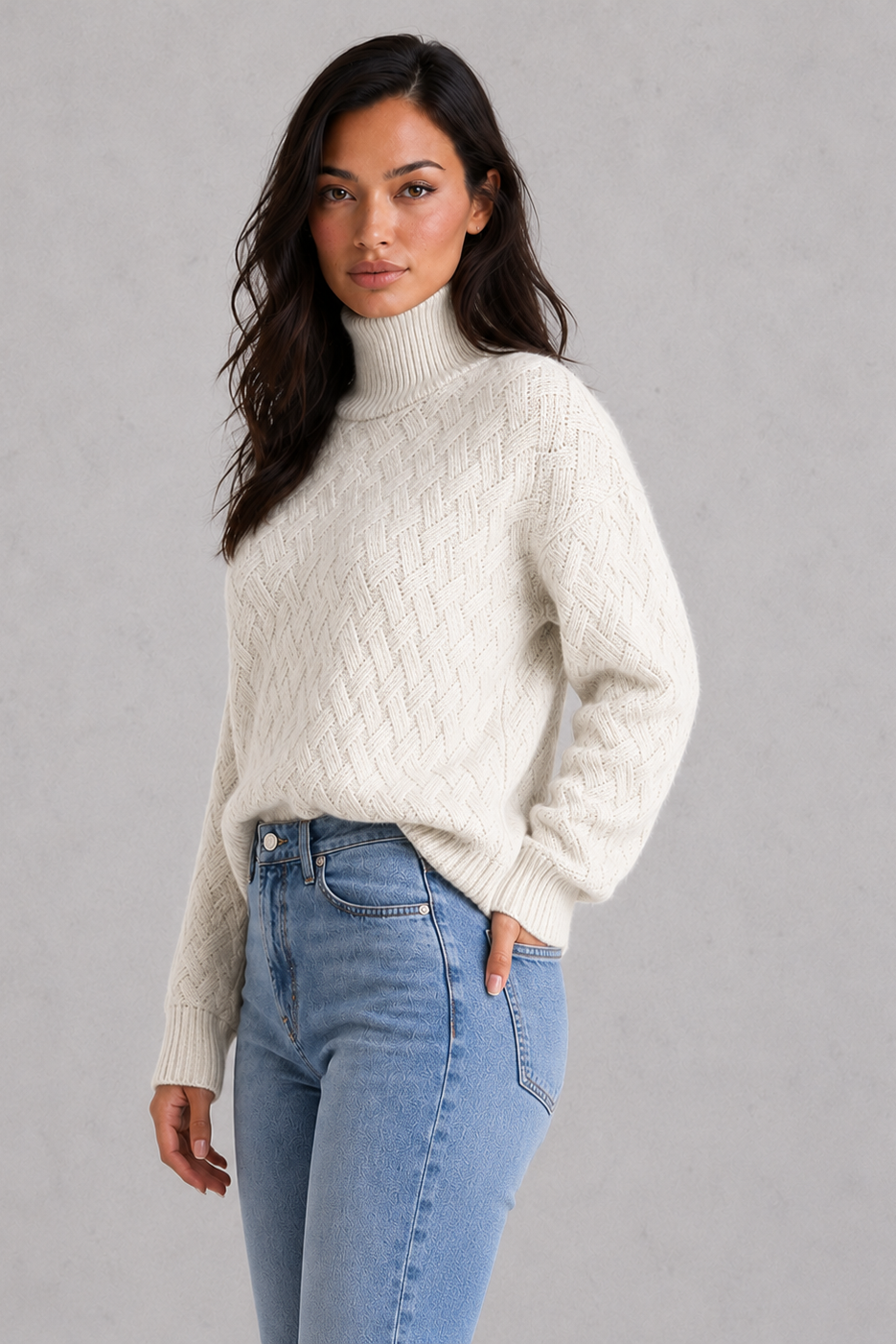 Women's textured knit roll neck sweater with long sleeves