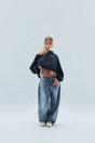 Women's oversized hooded sweatshirt with long sleeves and kangaroo pocket