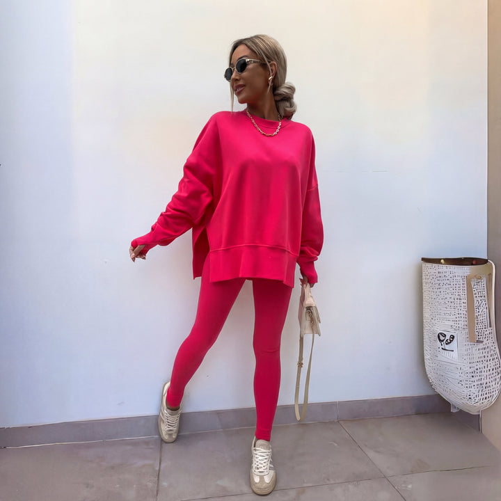 Women's oversized sweatshirt and ankle-length leggings set