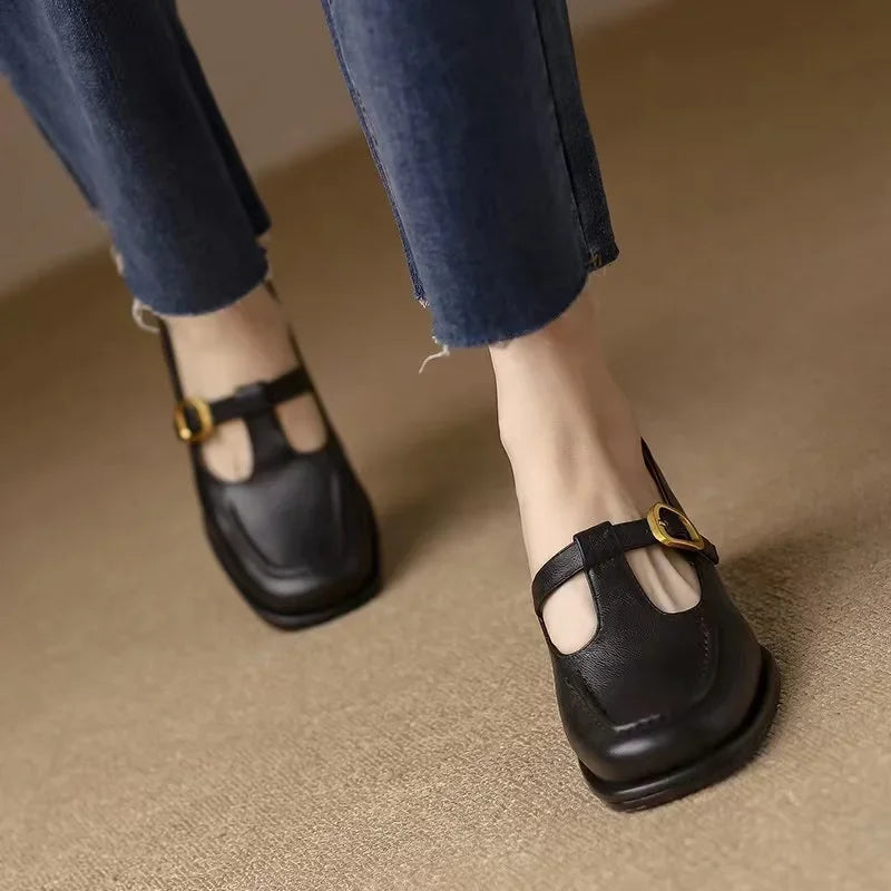 Yara Vintage T-Strap Shoes 8