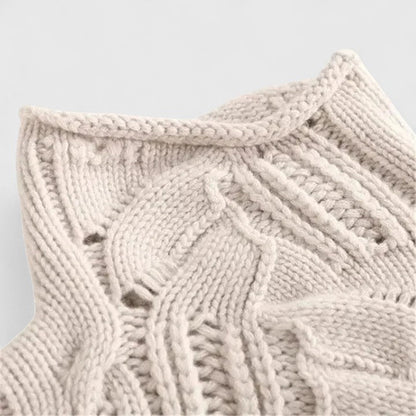 Zara Cozy Cable Knit Sweater 3