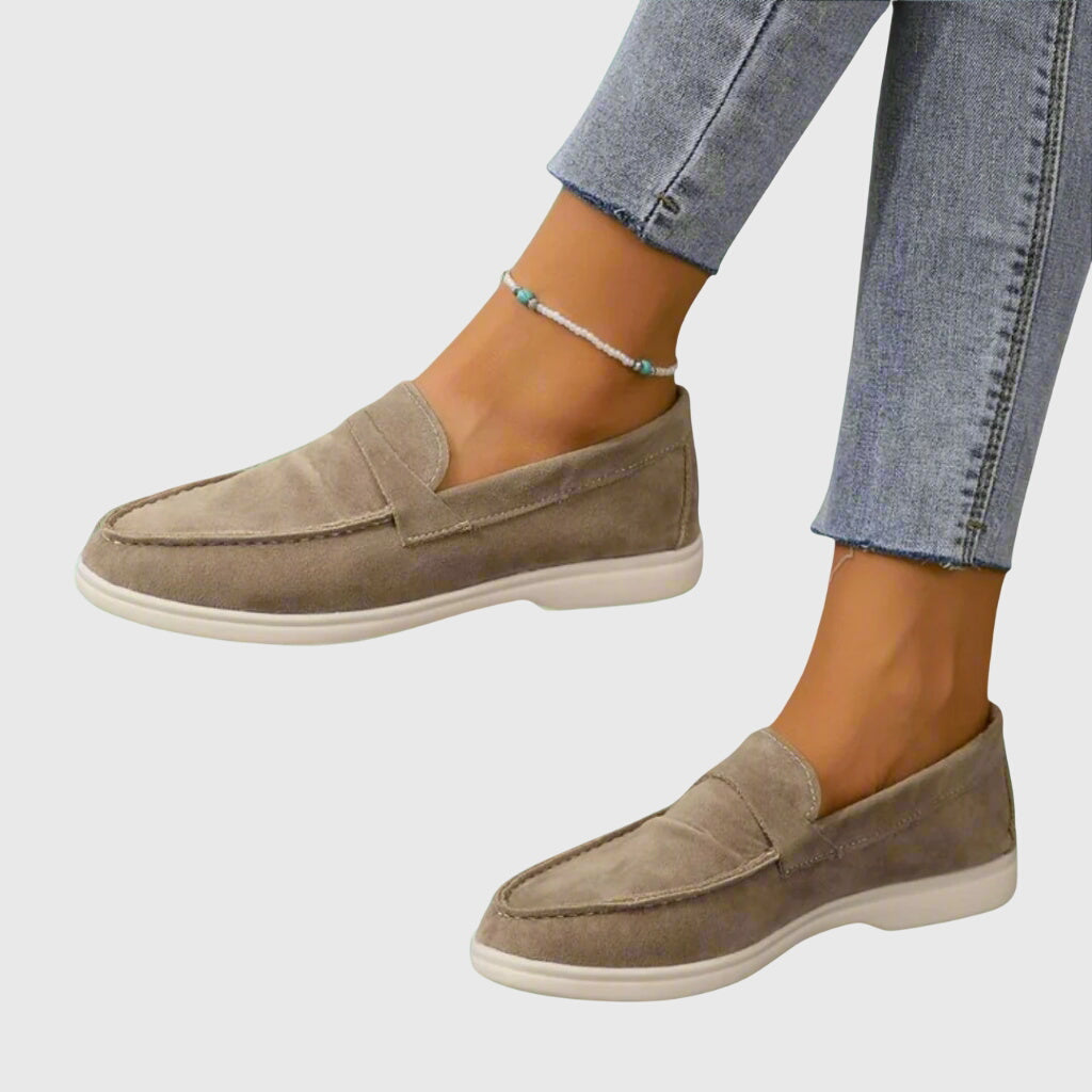 Women's casual slip-on loafers with moc toes and flat soles