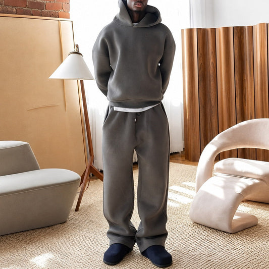 Men's hooded sweatshirt and jogger set with relaxed trousers