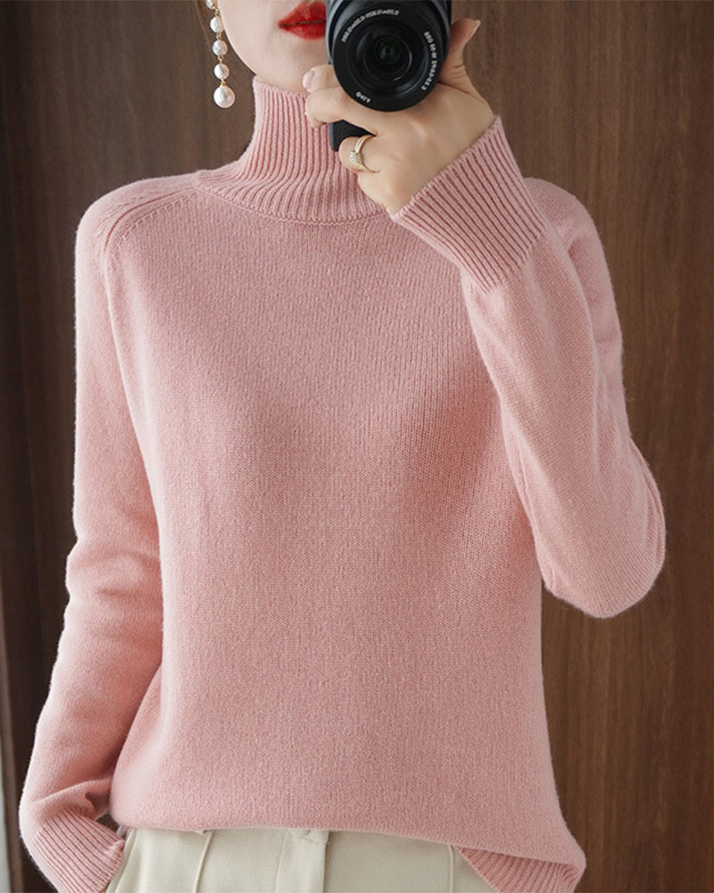 Women's ribbed high neck sweater with long sleeves