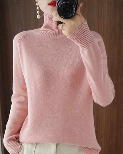 Women's ribbed high neck sweater with long sleeves