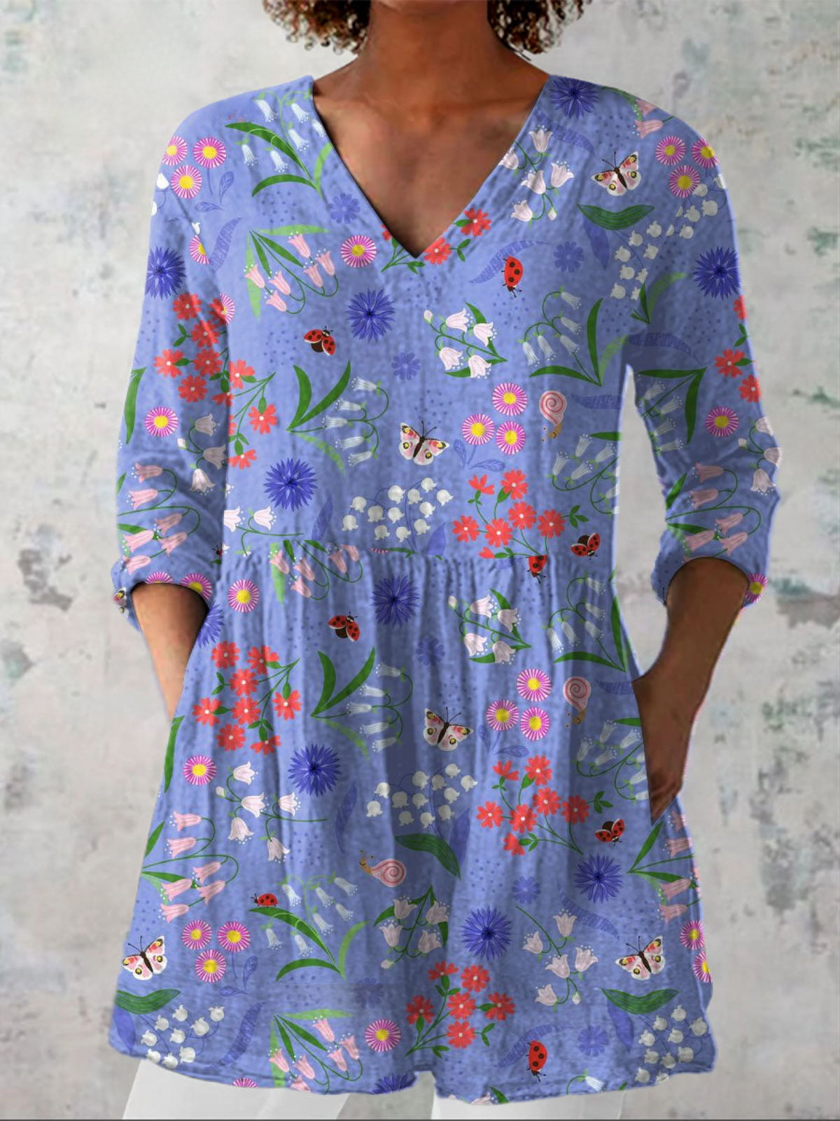 Bianca - Floral V-Neck Blouse