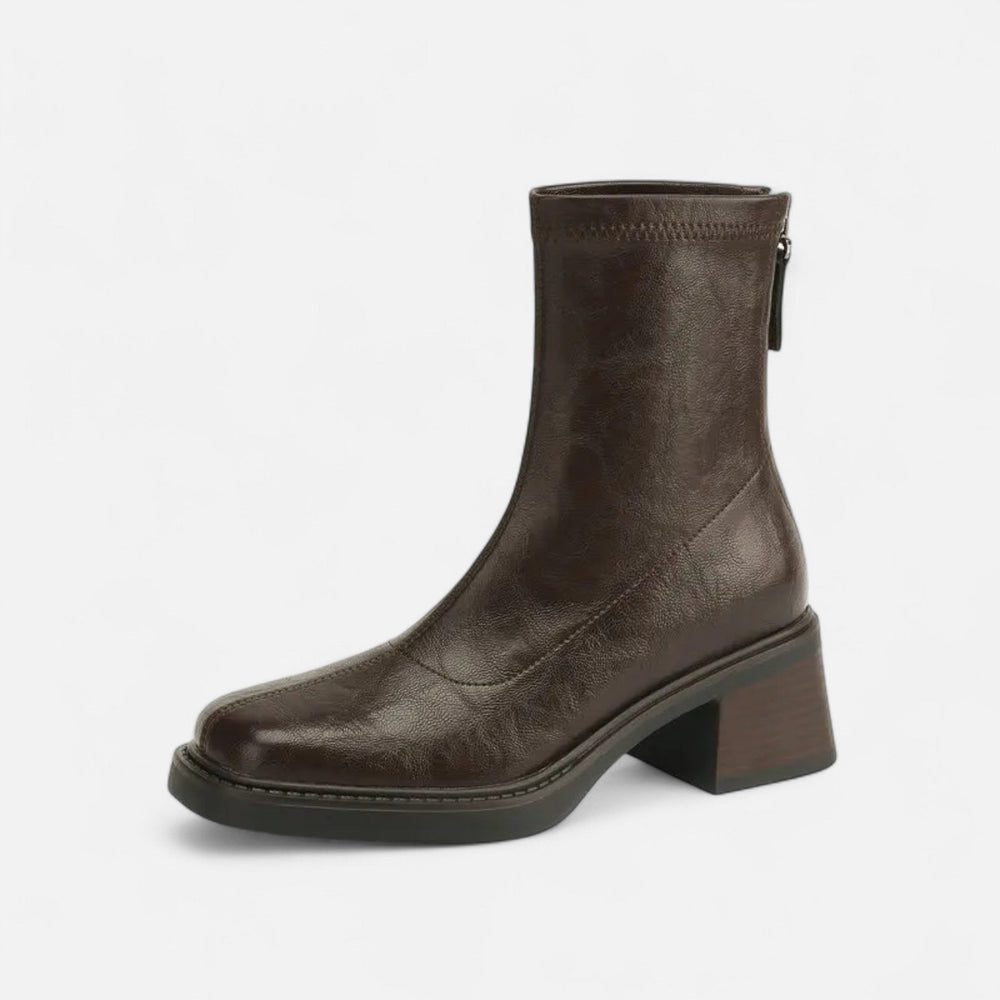 Urban ankle boots with round toes, side zippers and block heels
