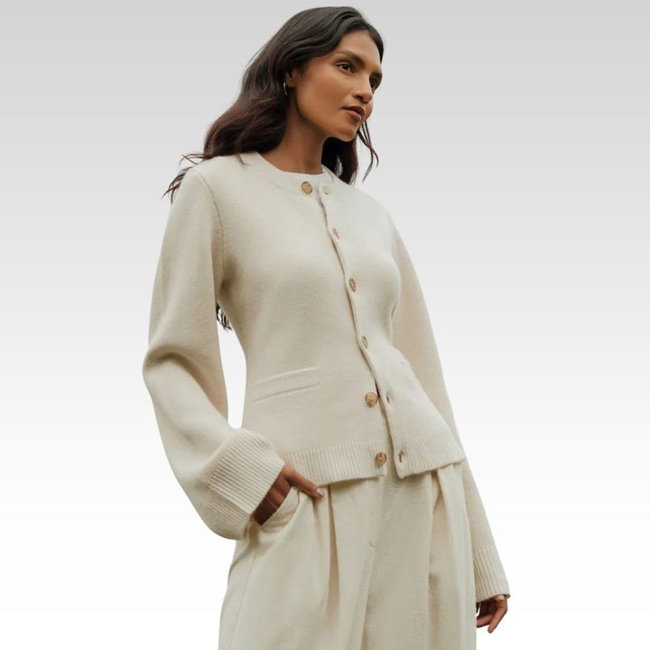 Women's ribbed cardigan with crew neck and button front