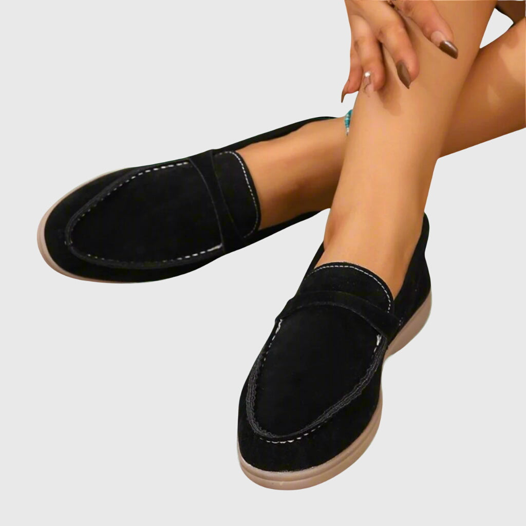 Women's casual slip-on loafers with moc toes and flat soles