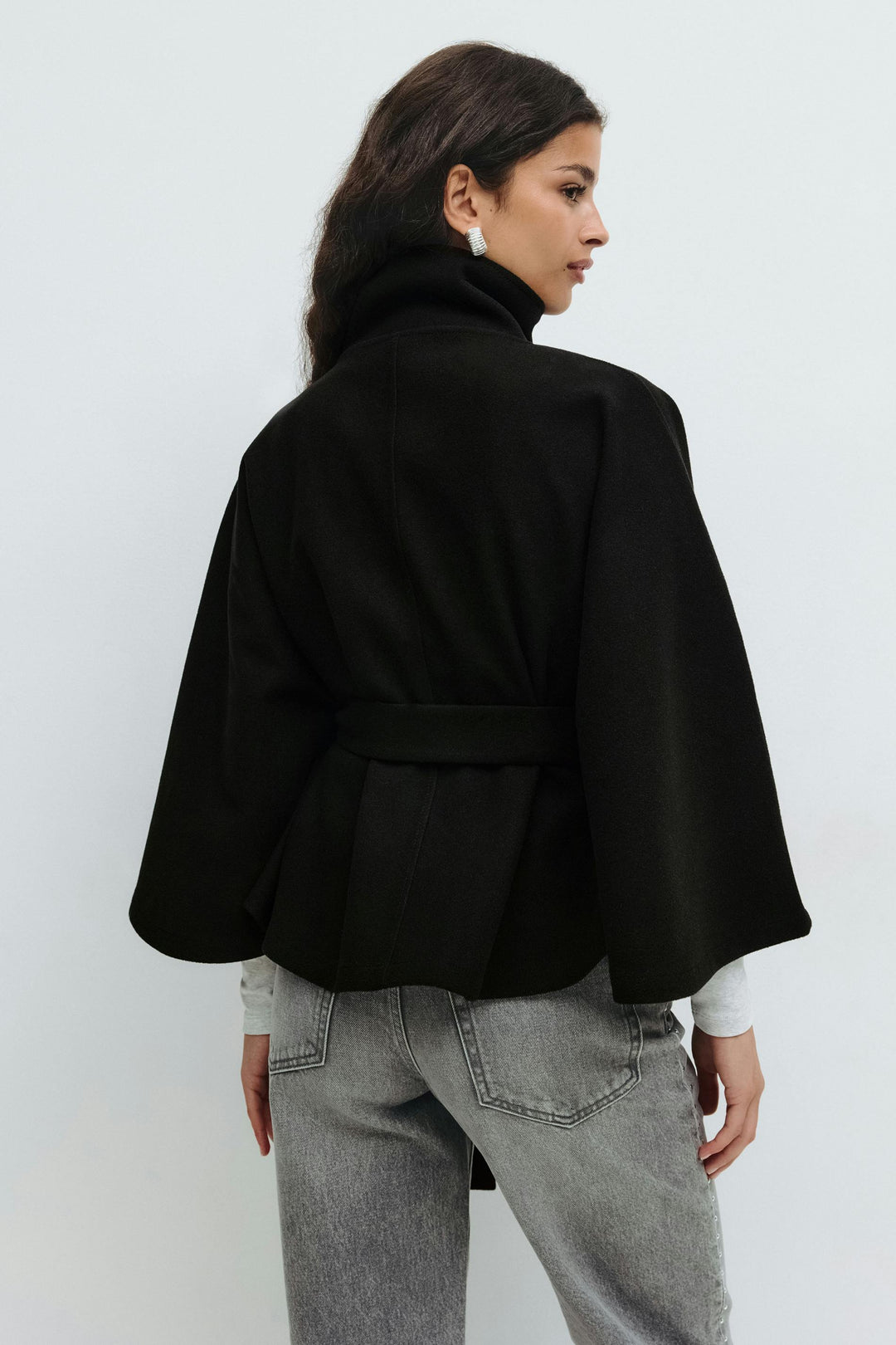 Women's cape coat with high collar and tie belt