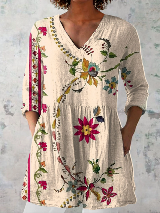 Daphne - Flowy V-Neck Blouse