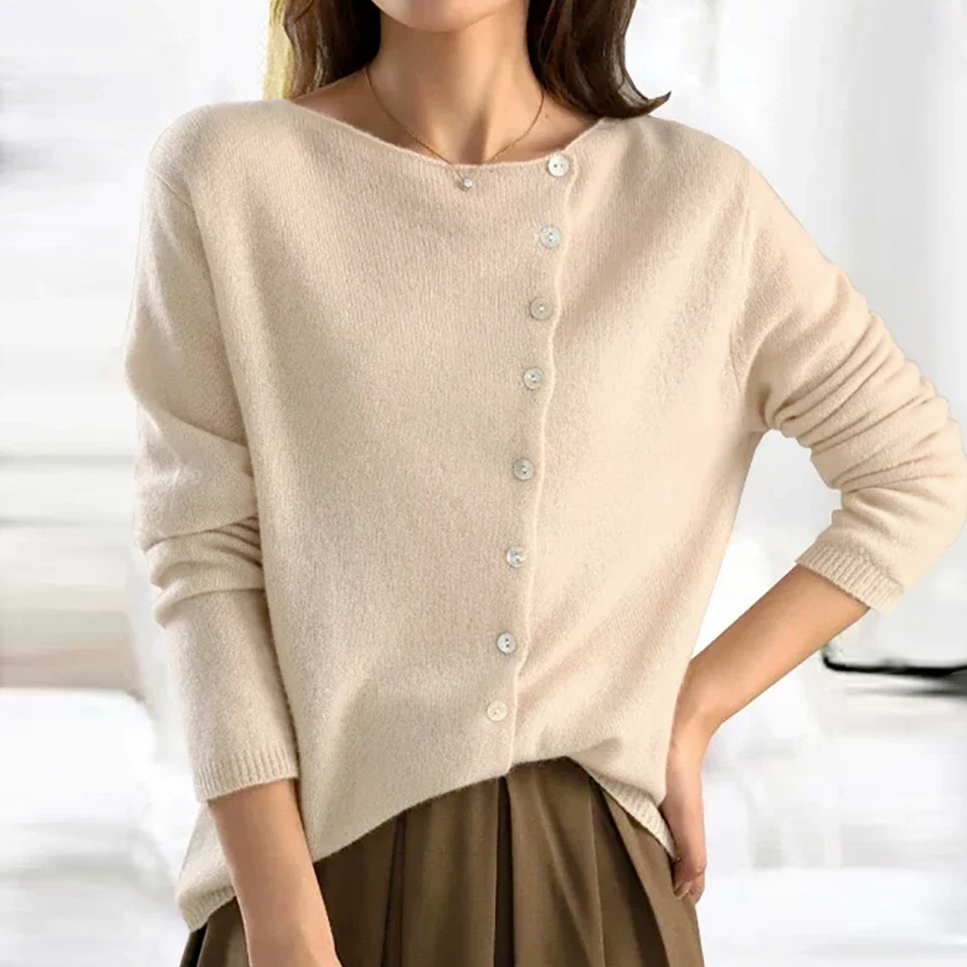 Women's plain knit button-front cardigan with round neck