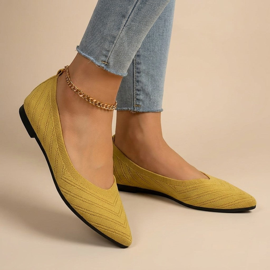 Women's textured knit pointed-toe slip-on flats