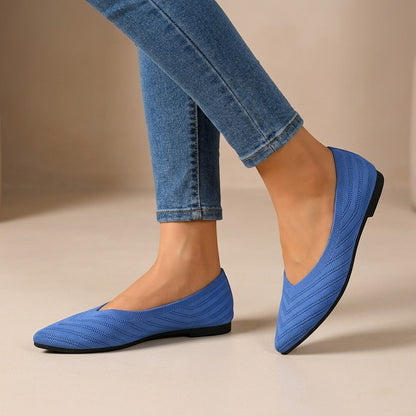 Women's textured knit pointed-toe slip-on flats