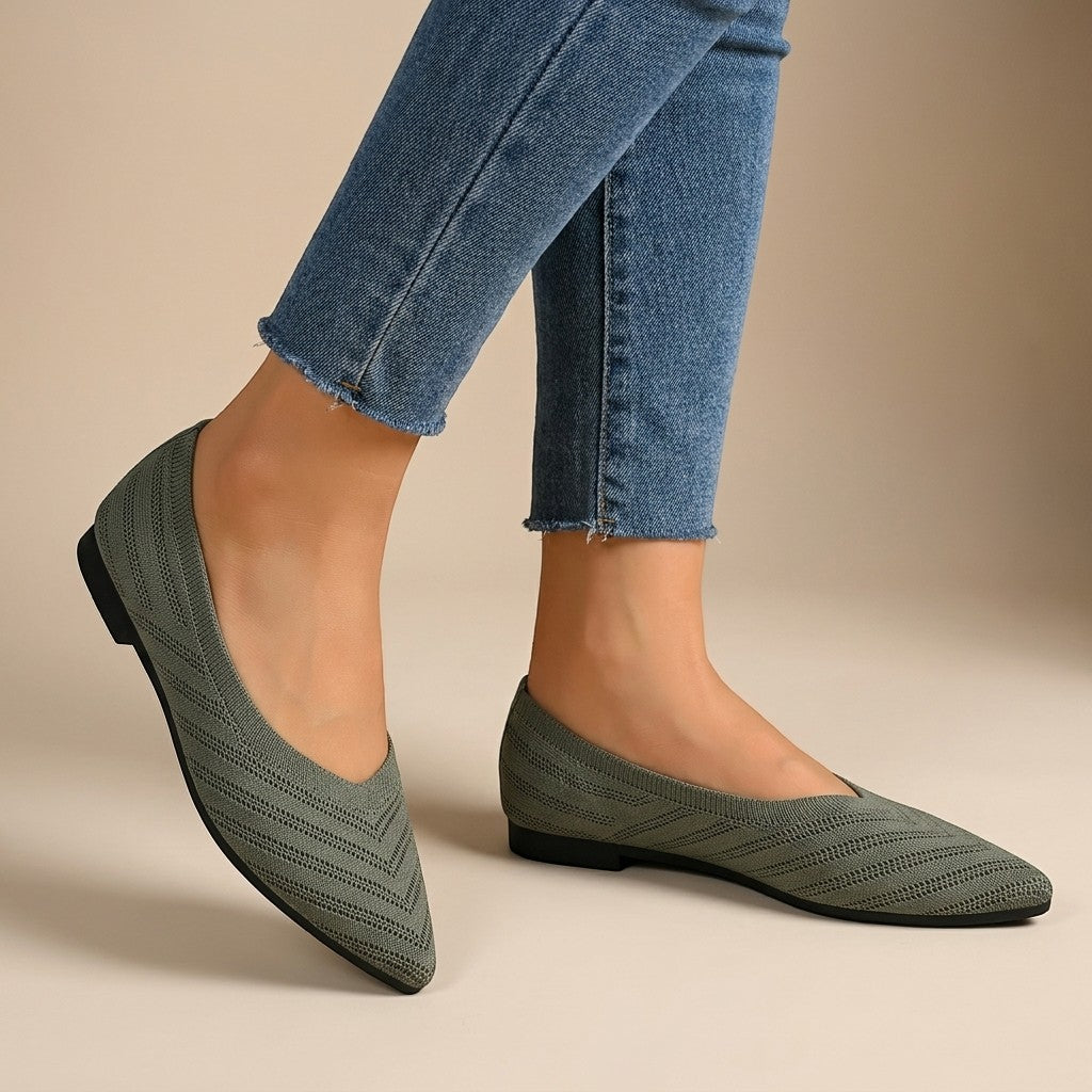 Women's textured knit pointed-toe slip-on flats