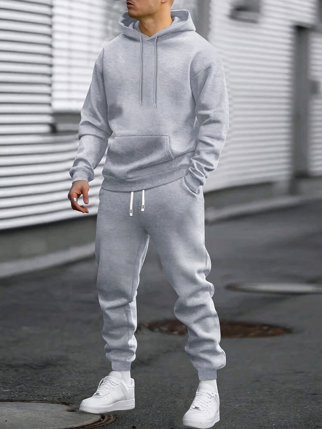 Men's hooded sweatshirt and jogger trouser tracksuit set