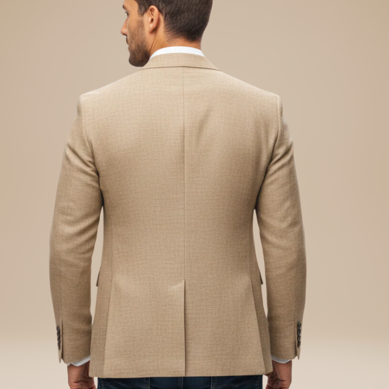 Men's slim fit textured blazer with notch lapels, button front and flap pockets