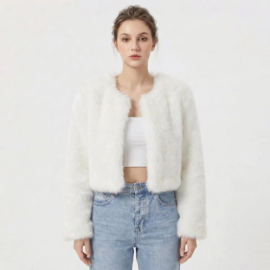 Women's cropped textured jacket with long sleeves and open front