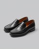 Men's slip-on loafers with penny strap and low heel