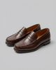 Men's slip-on loafers with penny strap and low heel