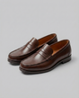 Men's slip-on loafers with penny strap and low heel