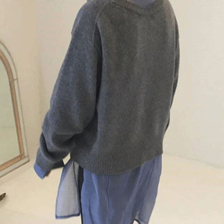 Women's button front cardigan sweater with long sleeves and ribbed trims