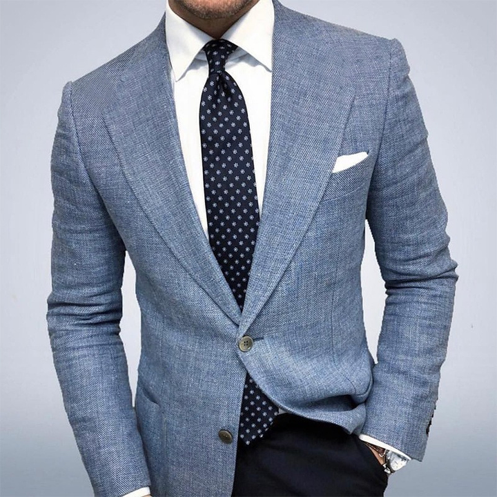 Men's textured tailored blazer with notched lapels and button front