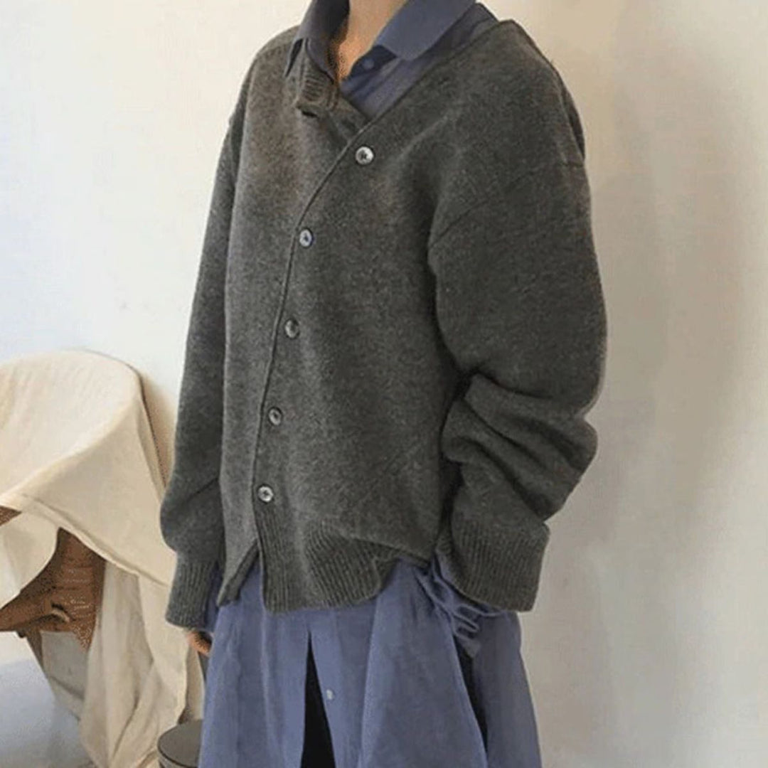 Women's button front cardigan sweater with long sleeves and ribbed trims