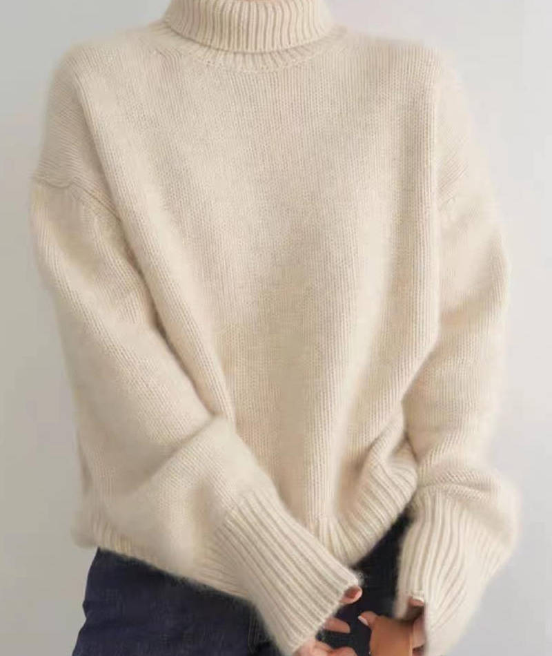 Women's long-sleeve turtleneck sweater with ribbed cuffs and hem