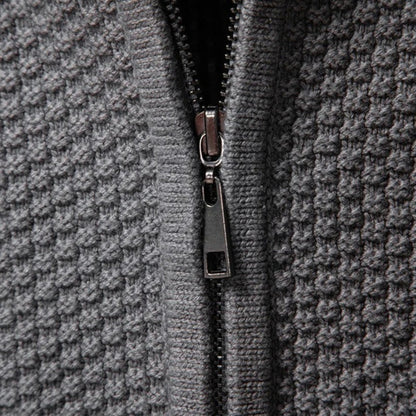 Men's cable knit zip-up sweater with stand collar and long sleeves