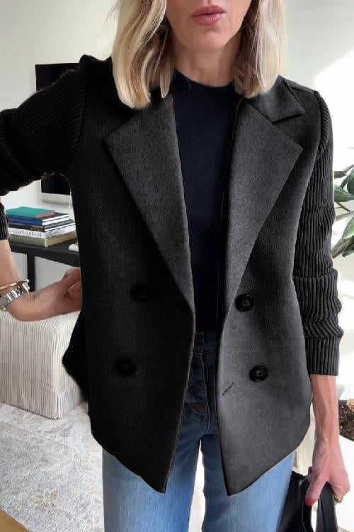 Women's double-breasted blazer with notched lapels and long ribbed sleeves