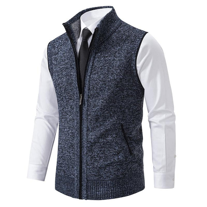 Men's textured sleeveless vest with mock neck, zip front and angled pockets